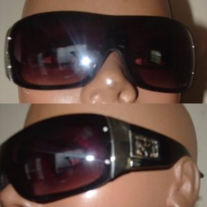 Designer inspired oversize sunglasses . UV